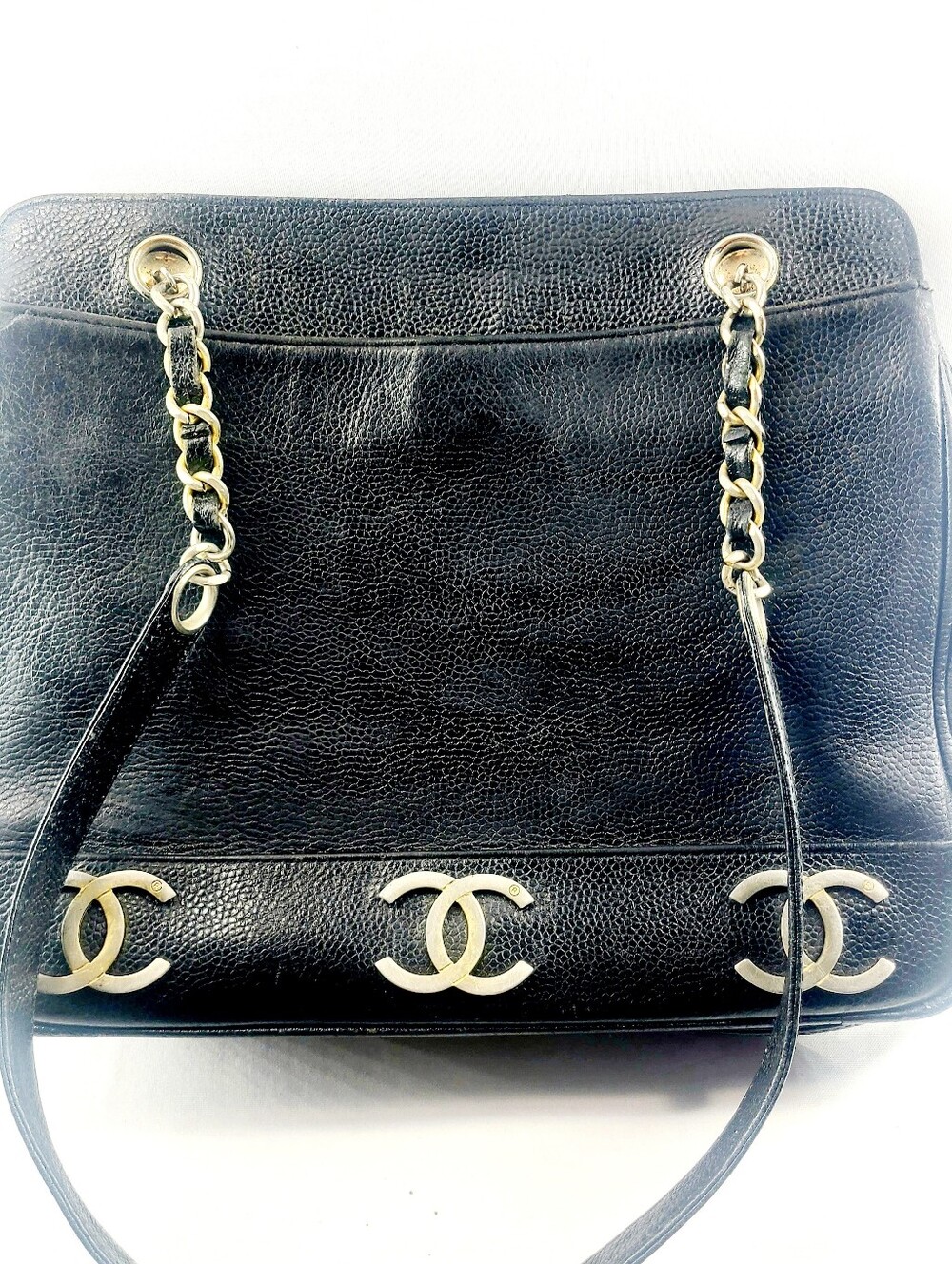 Chanel Leather Shoulder Bag
